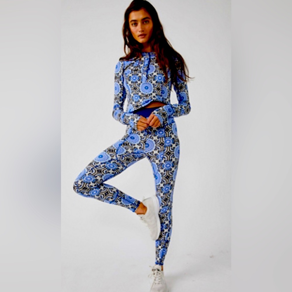 FREE PEOPLE Movement Fireside Layer Set